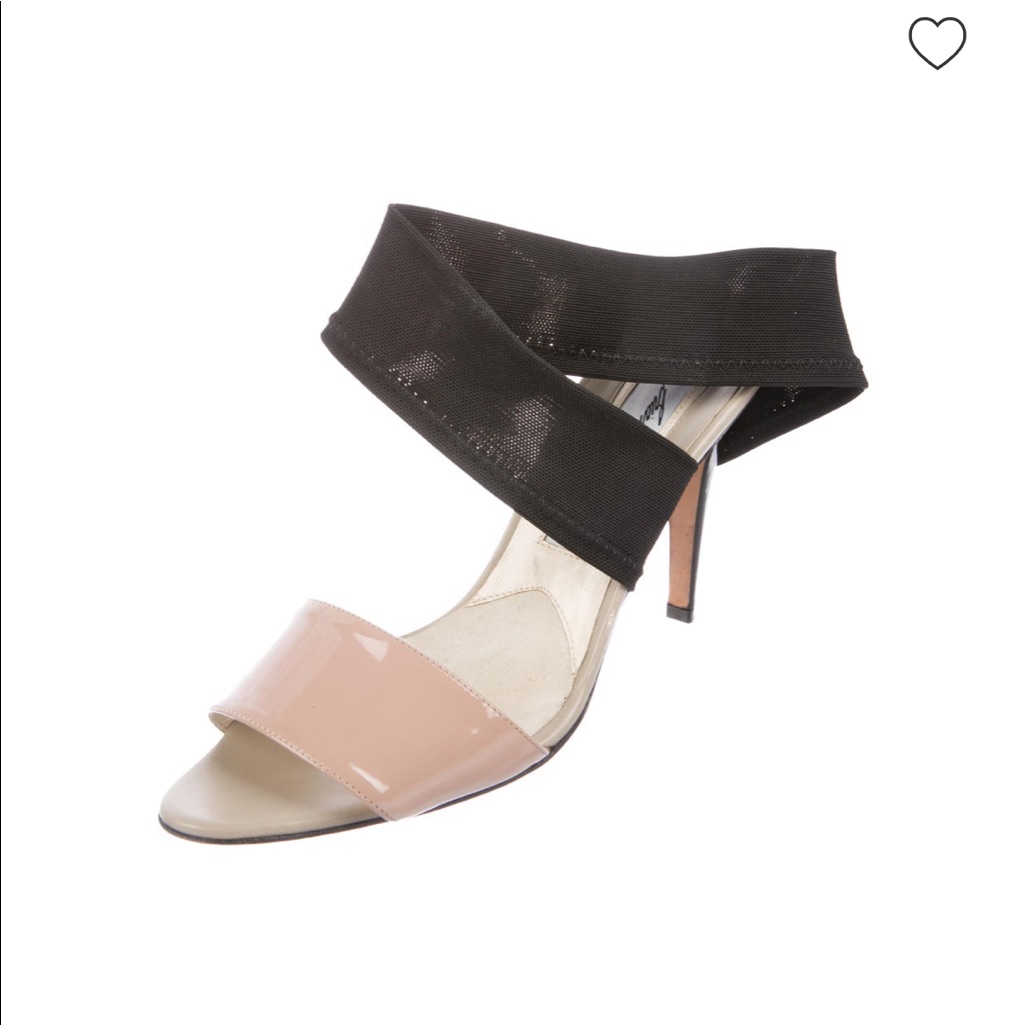 Brian Atwood $525 Heels Shoes 7.5 37.5 Nude Black